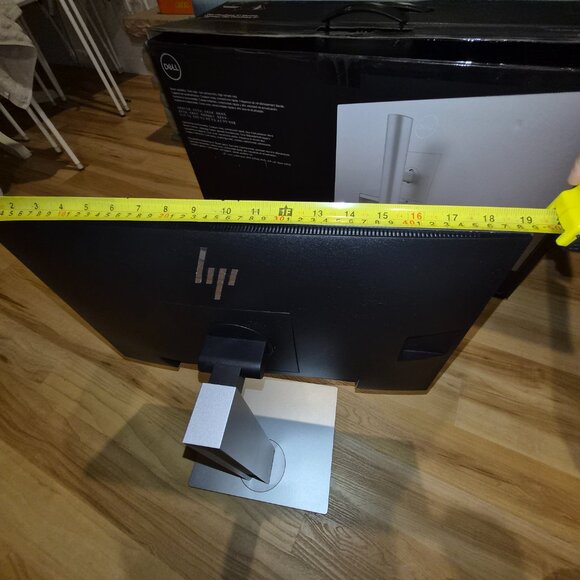 HP EliteDisplay E243i 24-inch monitor - Picture 9 of 15